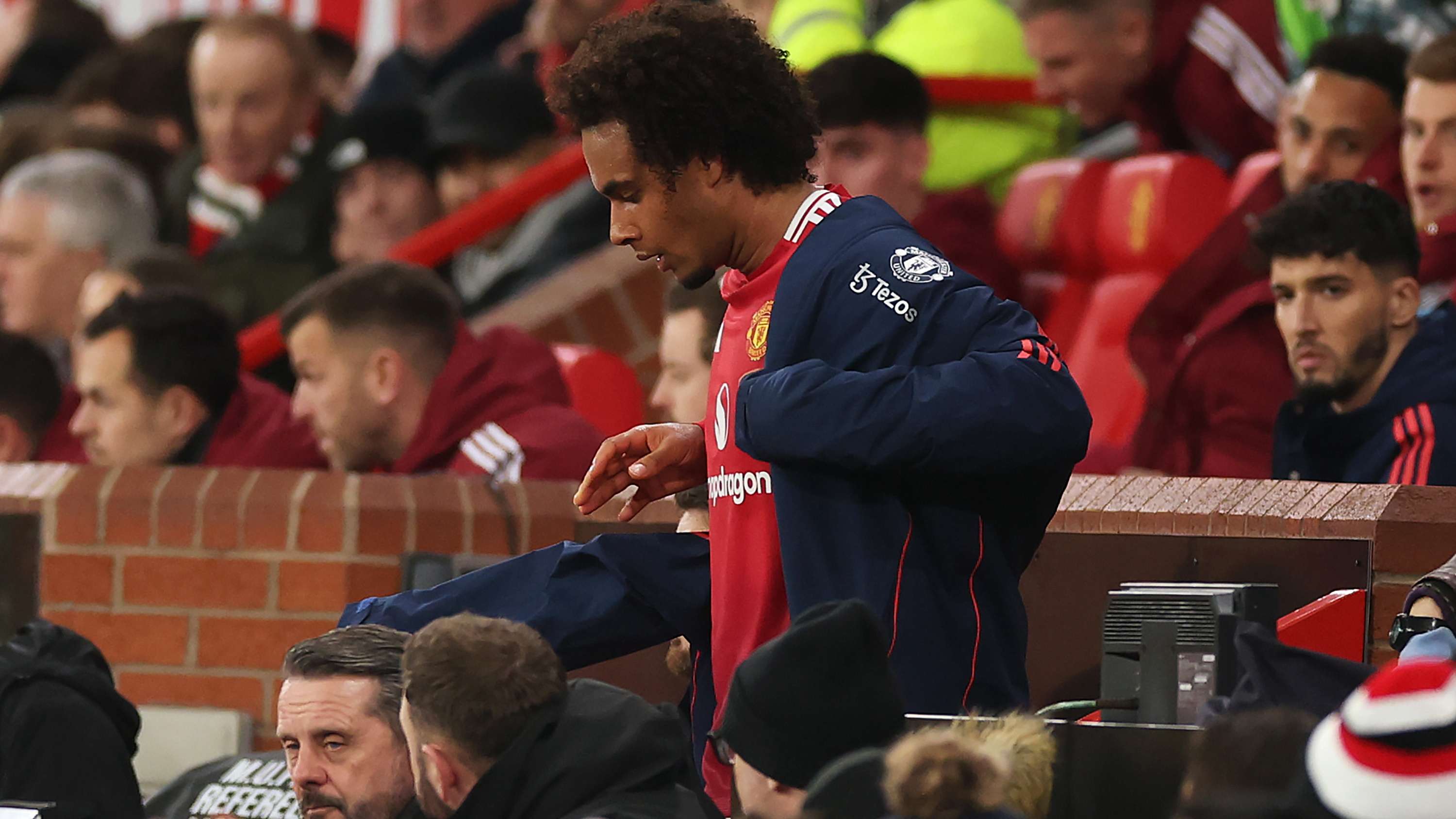 这一举动不 这一举动不